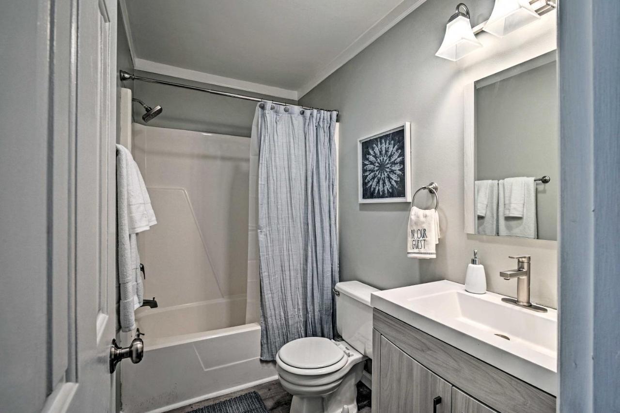 Surfside Beach Couples Retreat With Balcony! Myrtle Beach Exteriör bild