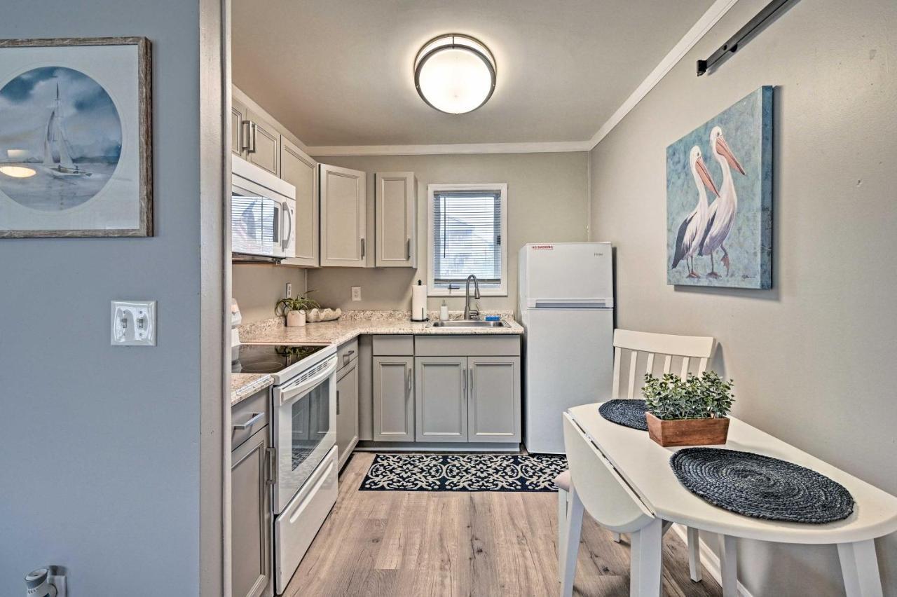 Surfside Beach Couples Retreat With Balcony! Myrtle Beach Exteriör bild